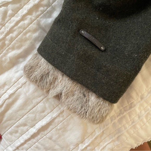 Green Bass wool coat, fur lining - Picture 7 of 7